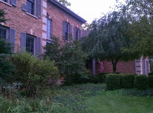 40101 Trillium Ct, Wadsworth, IL 60083