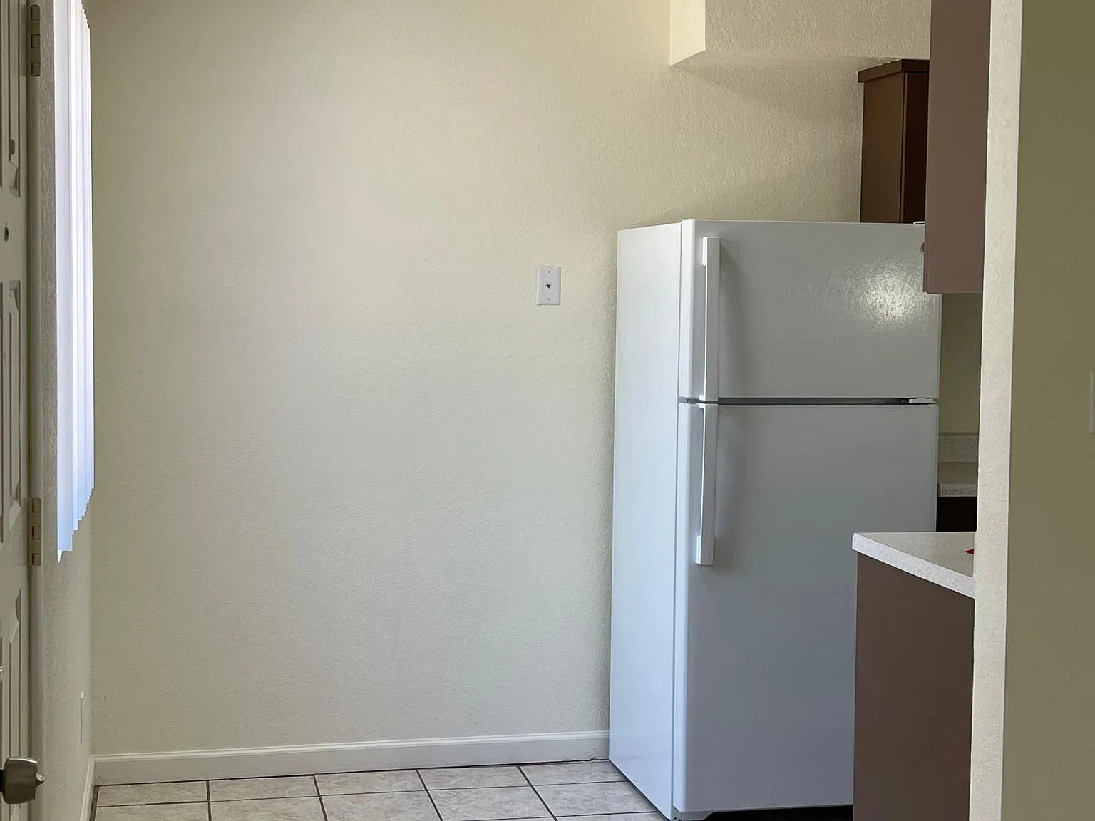 1331 E Vista Ave — Photo 2