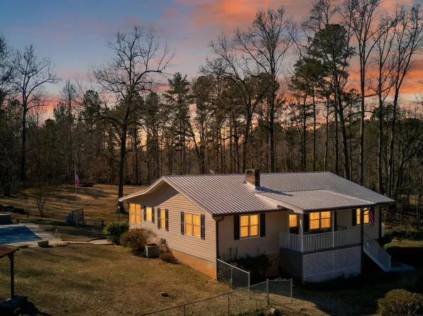 1556 Boone Rd, Newnan, GA 30263