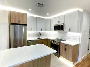 2579 43rd St #3, Astoria, NY 11103