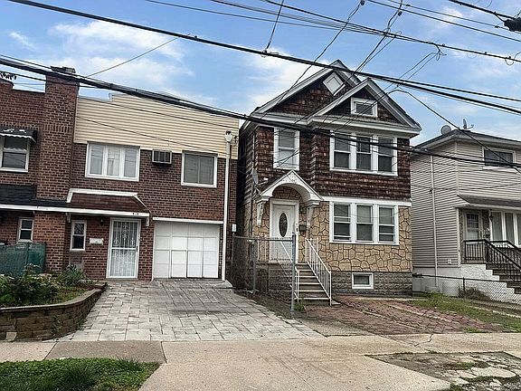 2nd image of 5-17 College Point Blvd
