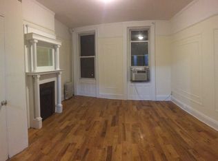 5617 Catalpa Ave APT 2R, Ridgewood, NY 11385