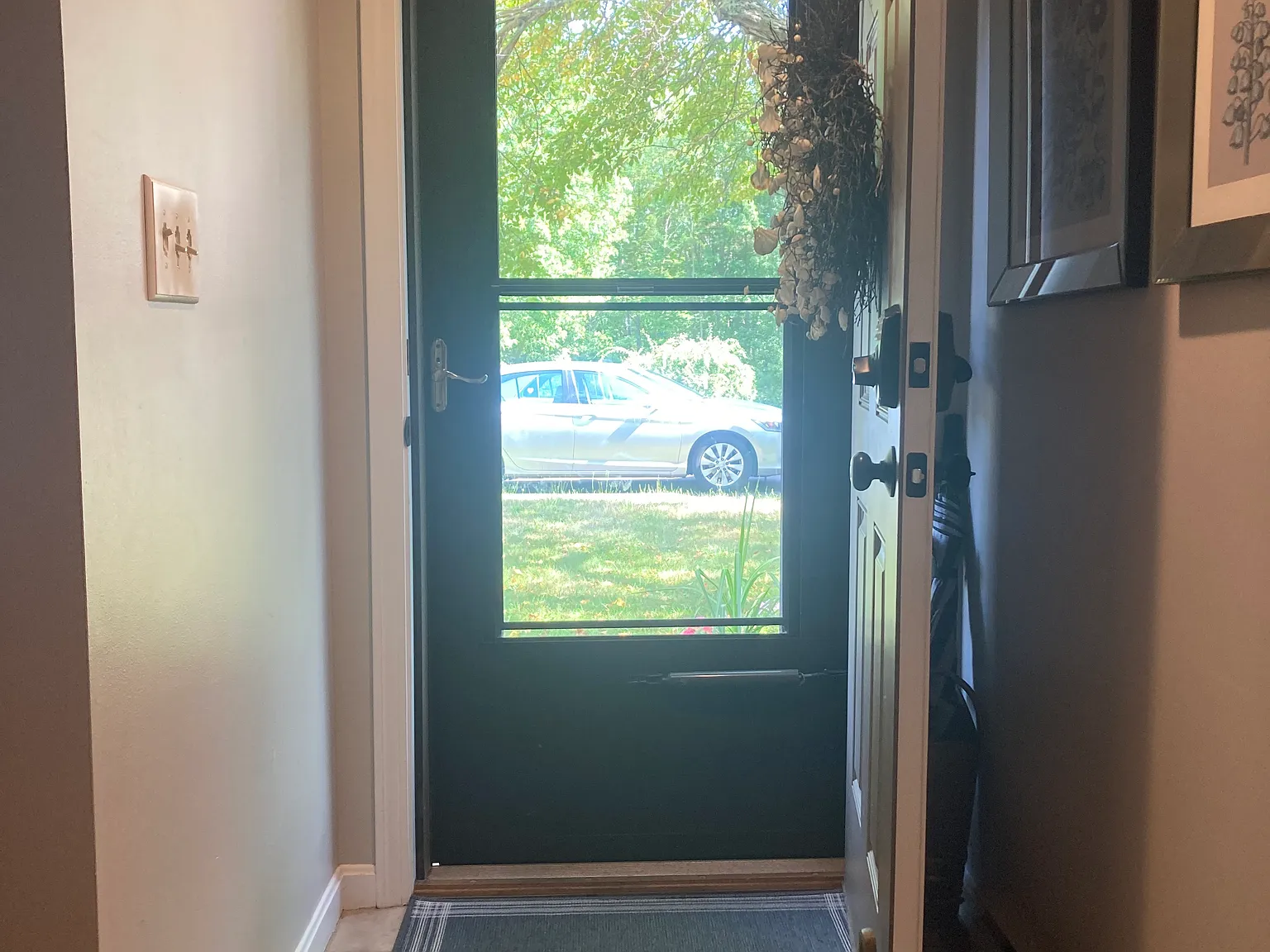3 bed, 2.5 bath, 1800 sqft, $4,500 — Photo 3