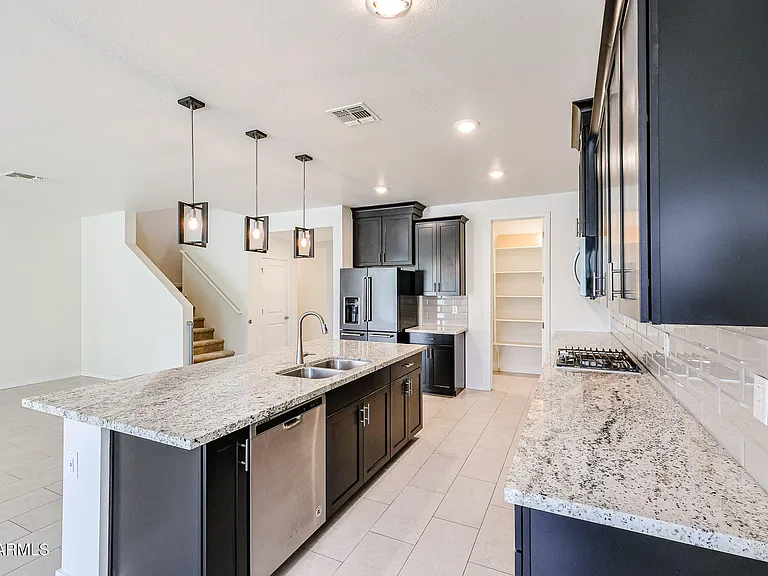 14090 W Old Oak Ln — Photo 16