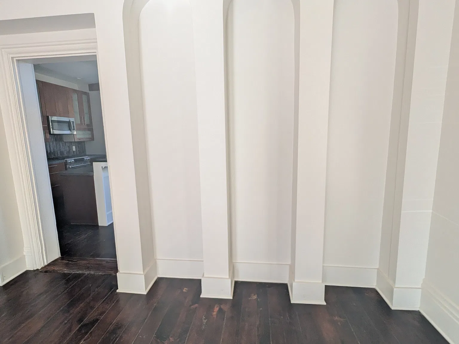 2 bed, 2.5 bath, 1922 sqft, $2,100 — Photo 4