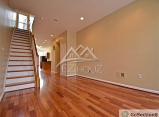215 N Luzerne Ave, Baltimore, MD 21224