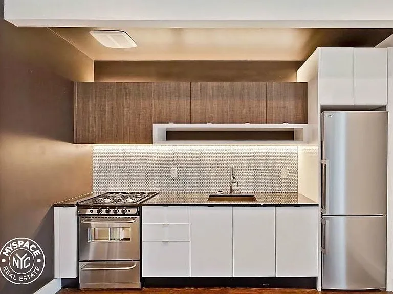 1234 Bedford Ave #3R — Photo 1