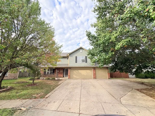 5456 Twin Bridge Cir, Indianapolis, IN 46239