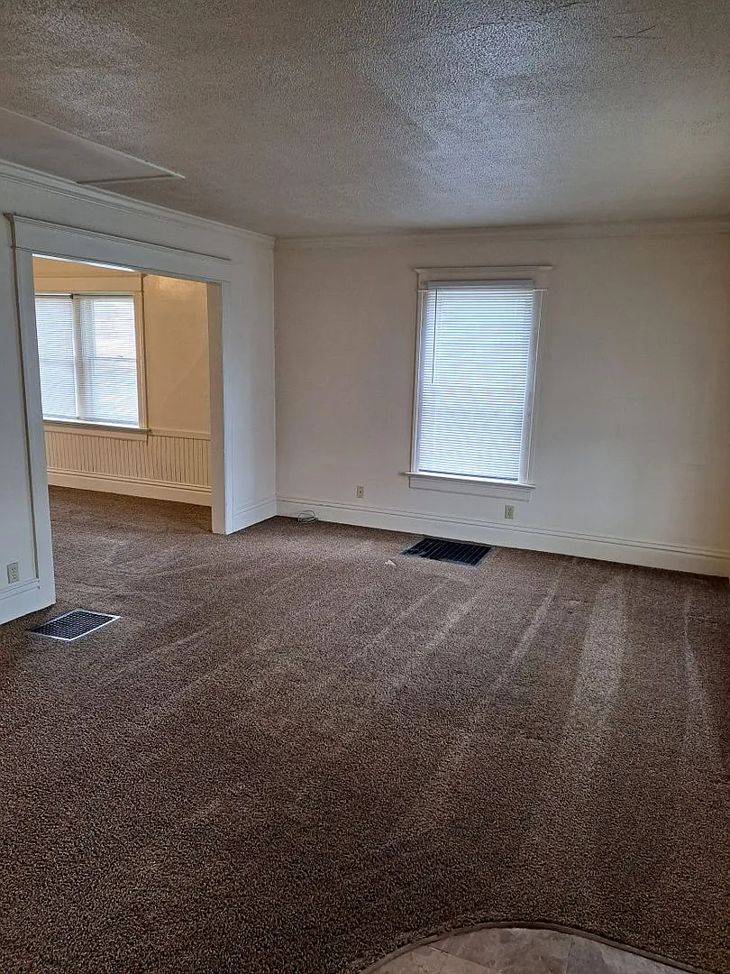 3 BR House Near North Side High School — Photo 2