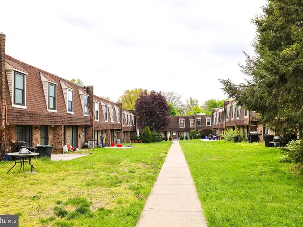 11841 Academy Rd #D4, Philadelphia, PA 19154