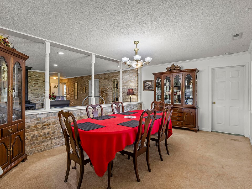 28th image of 525 O'B Davis Rd