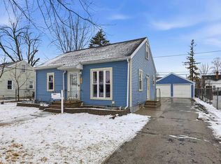 751 Madison St, Neenah, WI 54956