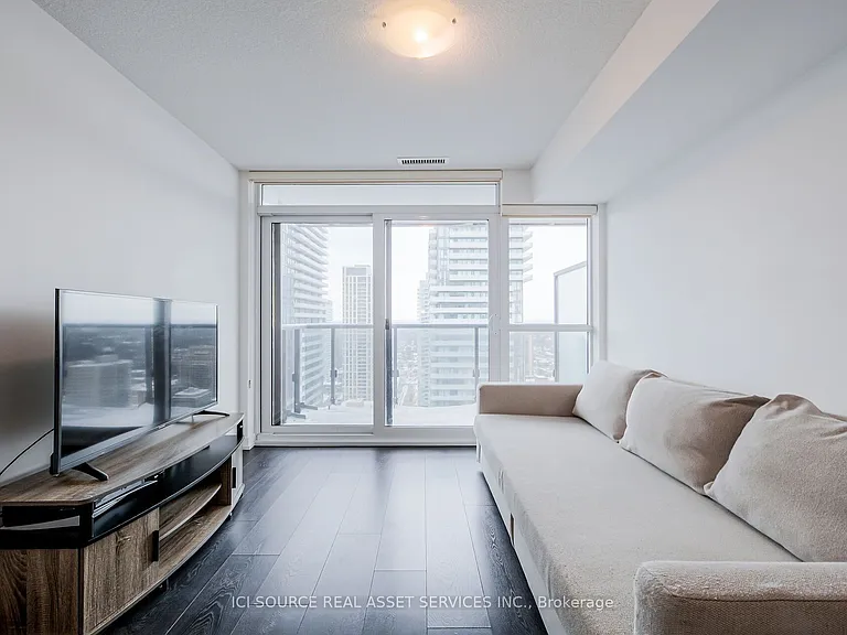 125 Redpath Ave #3005 — Photo 2