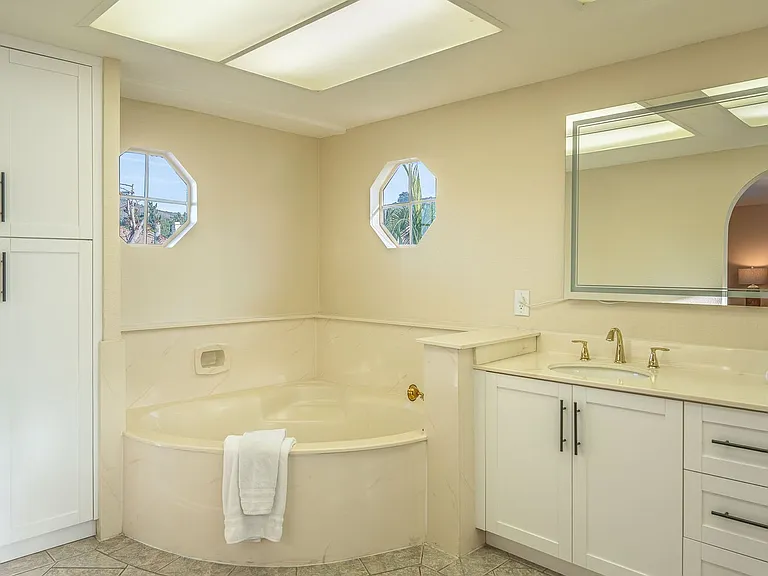 753 View Ln — Photo 21