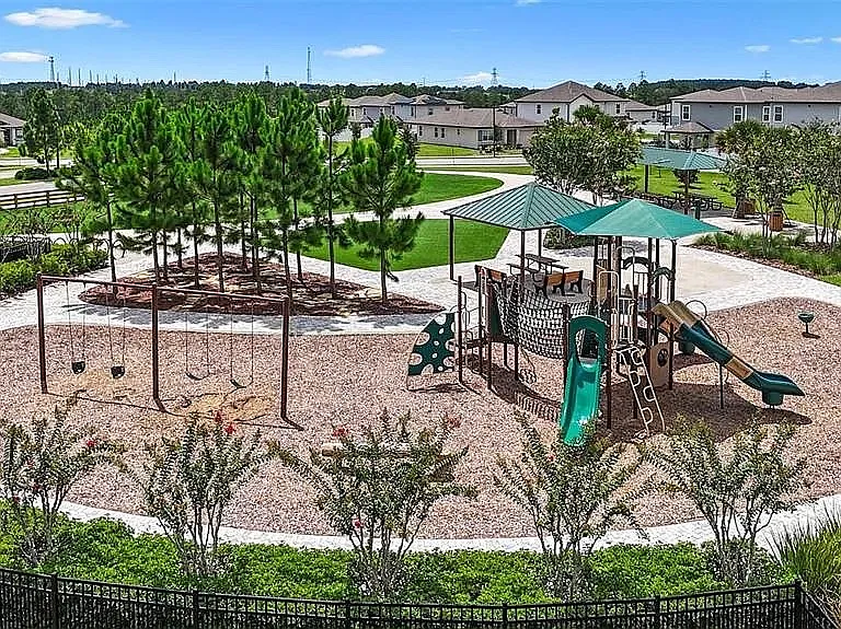 2345 Treasure Hill St — Photo 18