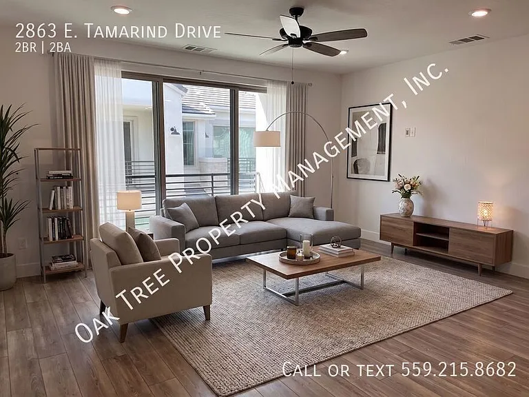 2863 E Tamarind Dr — Photo 3