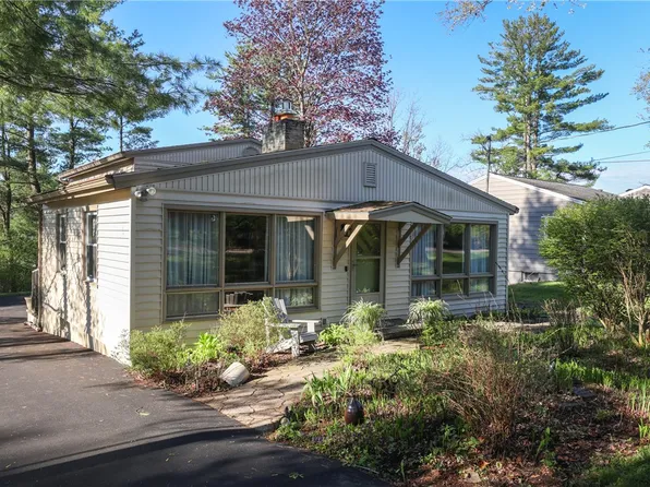 1729 Parker Rd, Elmira, NY 14905
