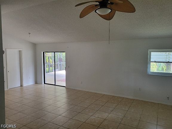 2nd image of 1029 NE Van Loon Ln