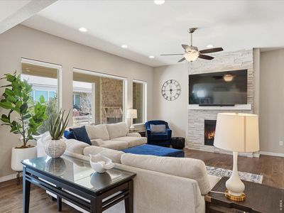 16058 Humboldt Peak Dr, Broomfield, CO, 80023