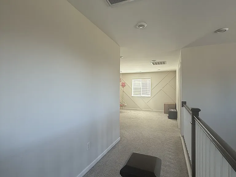 18444 139th St E — Photo 8
