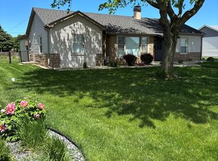 8122 W Winnemac Ave, Norridge, IL 60706