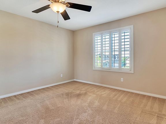 4th image of 32028 Teal Ct