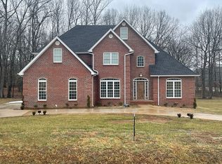 485 Barrington Ln, Paris, TN 38242