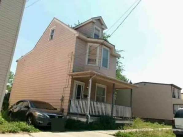 803 Cumberland St, Gloucester City, NJ 08030