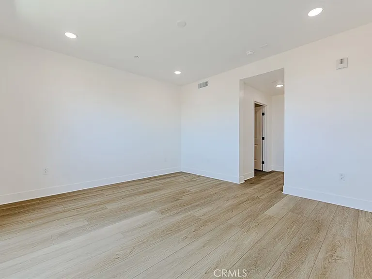 24722 Del Prado — Photo 29