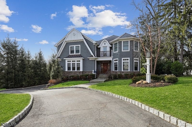 1st image of 85 FARLEY ROAD