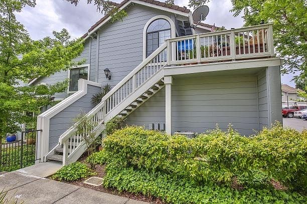 1st image of 2769 Buena Point Ct