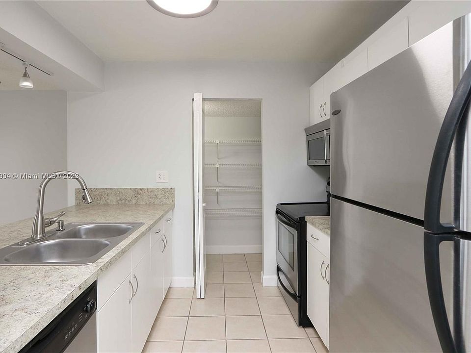 1st image of 850 N Miami Ave #W-305