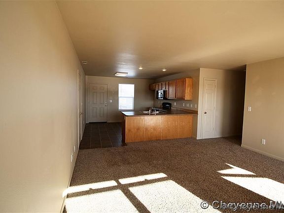 5th image of 331 N Platte River Dr