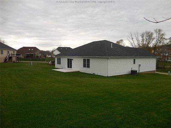 4th image of 22 Keeling Dr