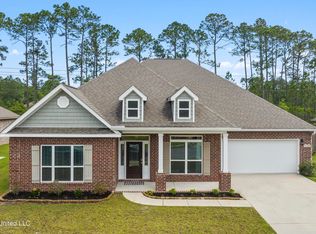 8498 Poplar Trl, Biloxi, MS 39532