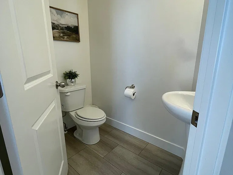 3625 W 2380 N — Photo 10