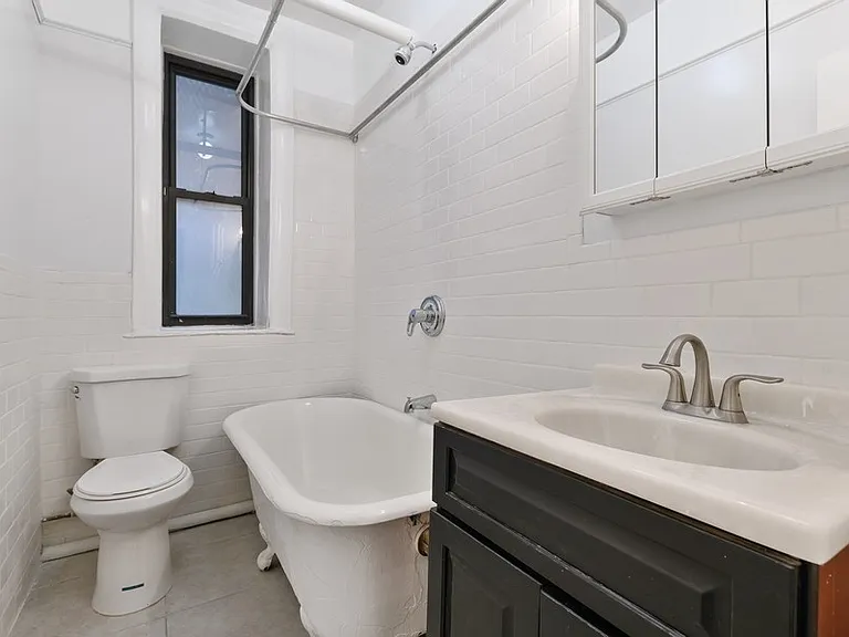 544 W 157th St #1B — Photo 6