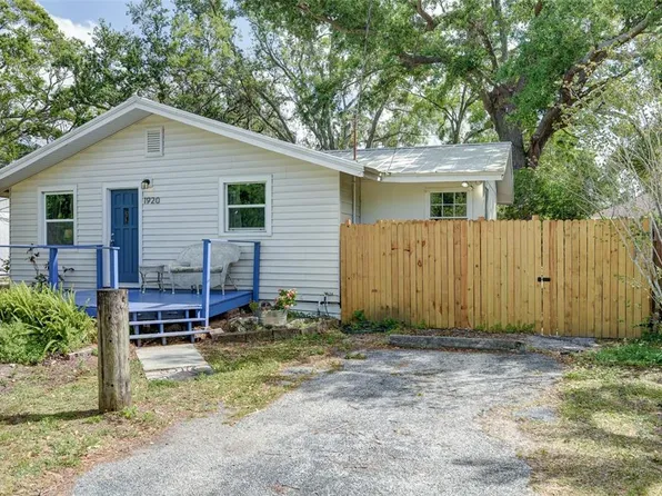 1920 30th Ave E, Bradenton, FL 34208