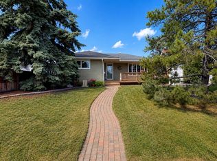 5304 95th Ave NW, Edmonton, AB T6B 1A3