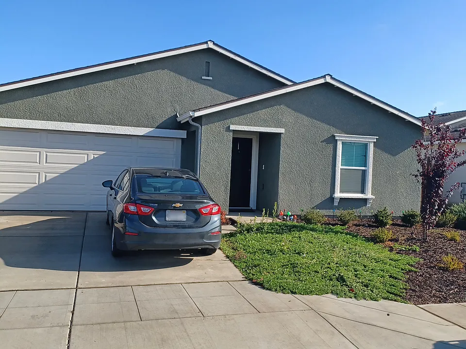 1547 Seneca Dr