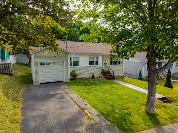 6 Colville Street, St. John's, NL A1E3J8
