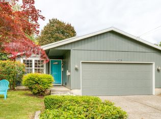 6325 SE Cesar E Chavez Blvd, Portland, OR 97202