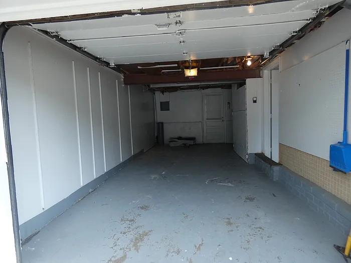 5901 Creek View Dr — Photo 23