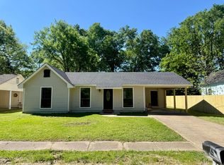 1520 5th Ave S, Columbus, MS 39701