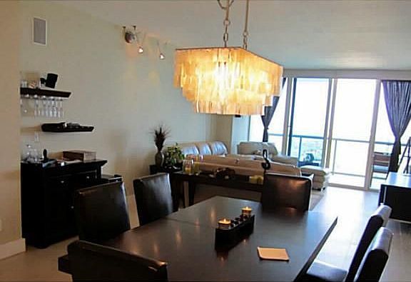 4th image of 601 NE 36th St APT 2506