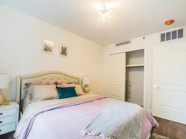 144-27 Sanford Avenue image 12 of 16