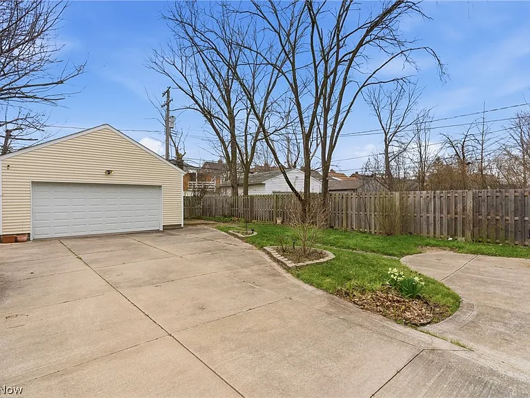 3577 Cedarbrook Rd — Photo 42