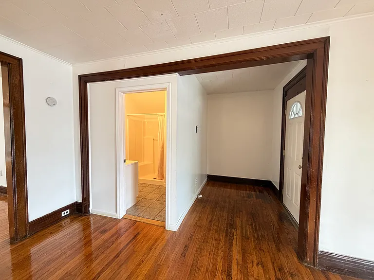 1080 Elmwood Ave #1 — Photo 24