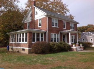 387 Delaware Ave, Roebling, NJ 08554