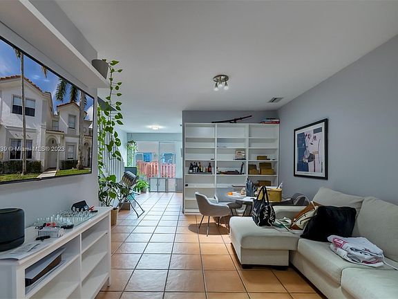 3rd image of 5580 NW 107th Ave APT 1206